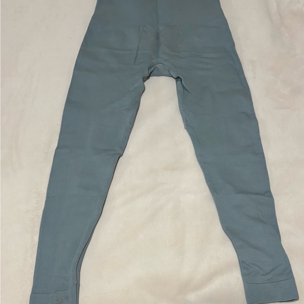 Light blue women’s leggings